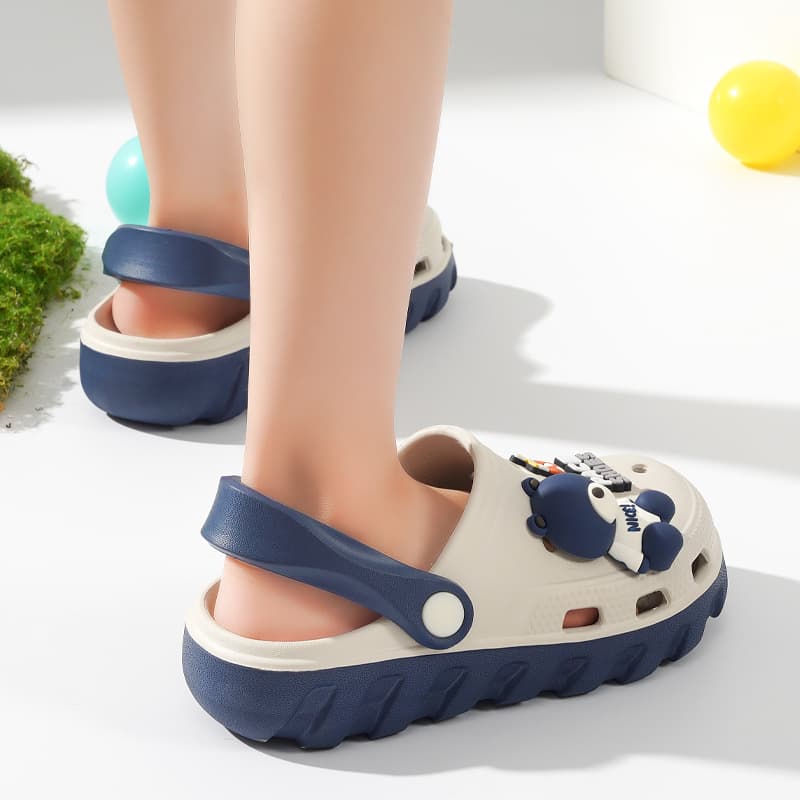 Children's non-slip breathable slippers for boys, beach sandals, soft sole 4