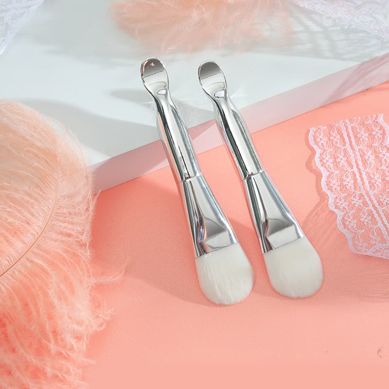 Cosmetic double-sided brush soft-bristled, silicone face mask 4