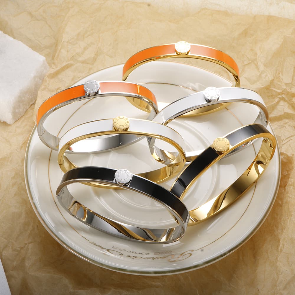 (Cross-border trading), geometric bracelet stainless steel, does not fade, light luxury style 1