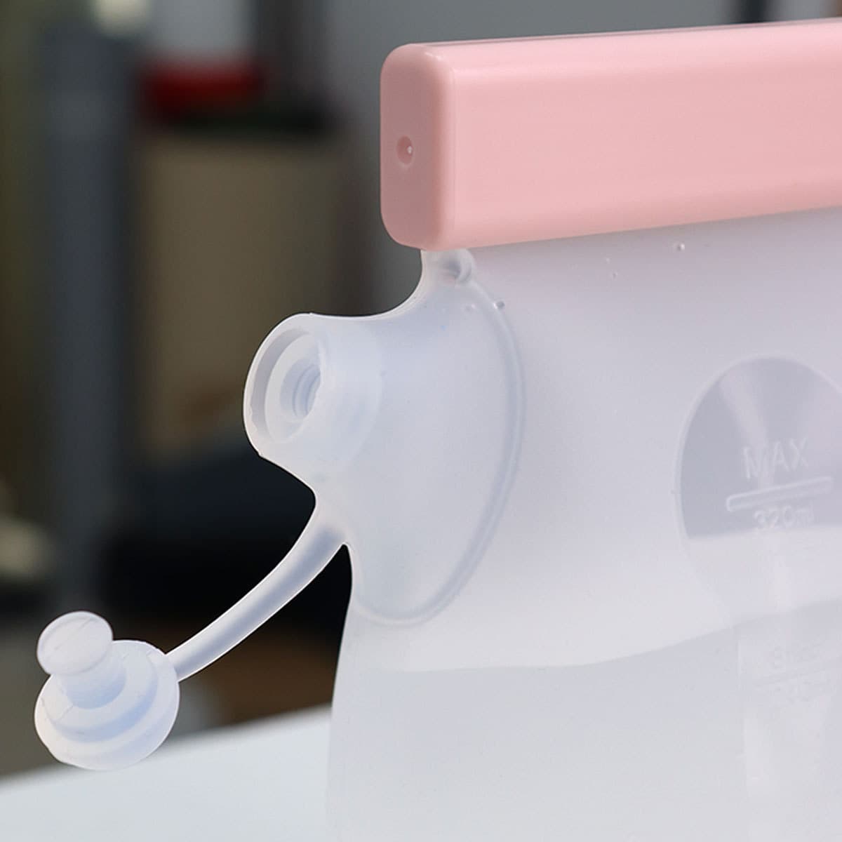 Handheld water container, silicone glue, teapot 2