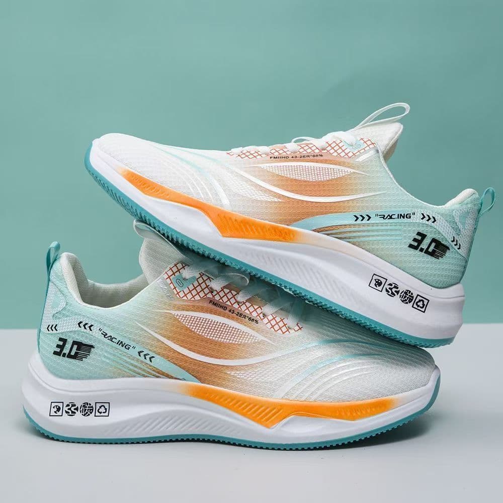 New summer ultra-light running shoes sports shoes breathable shock-absorbing student anti-slip light running men's shoes teenagers running shoes