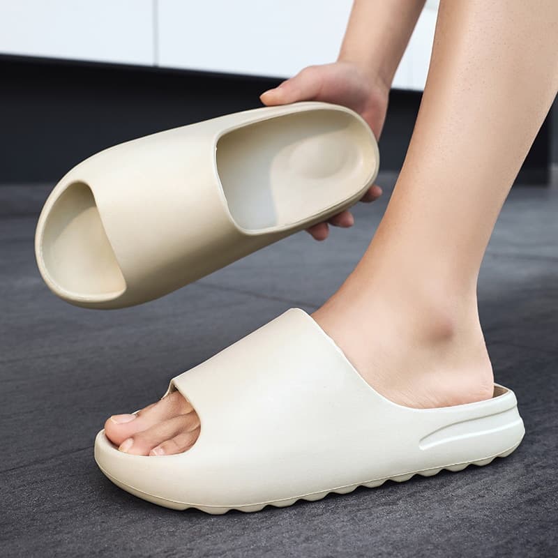 Summer ultra-soft non-slip women's slippers platform for bathroom, suitable for outdoor wear, antibacterial treatment 2