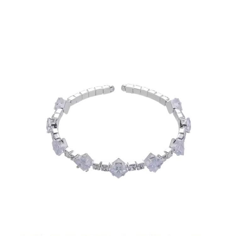 Sophisticated women's bracelet with zircon, design jewelry, accessory, light luxury style, high-quality style, french style, trend of season 5