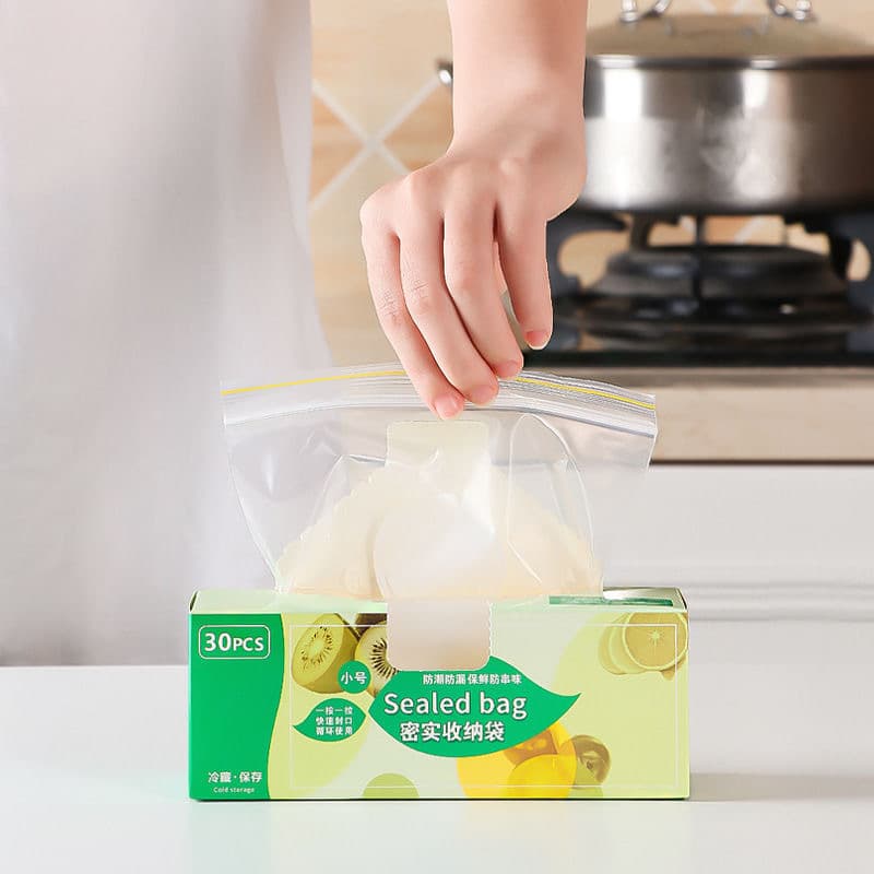Warm milk storage container for home use for supplementary food, cooled sealed bag 2
