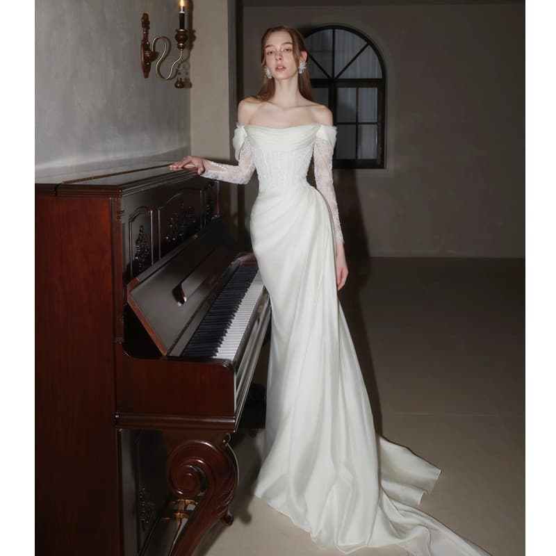 Lace white wedding dress for bride, open shoulders, fitted 2