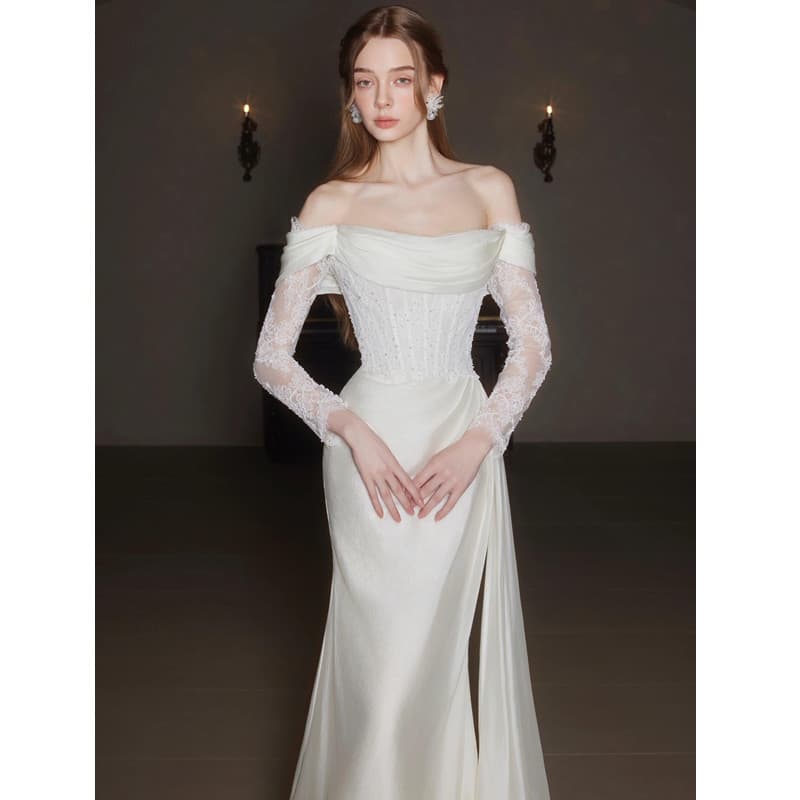 Lace white wedding dress for bride, open shoulders, fitted 3