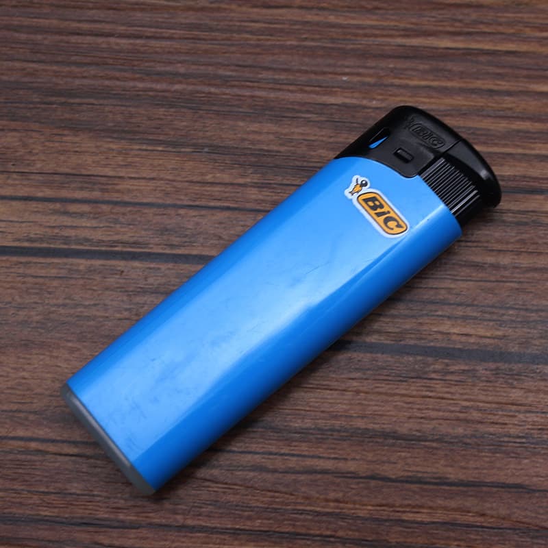 BIC BIC XP2 home high -voltage electronics light fire lighter disposable explosion -proof color personality lighter wholesale 3