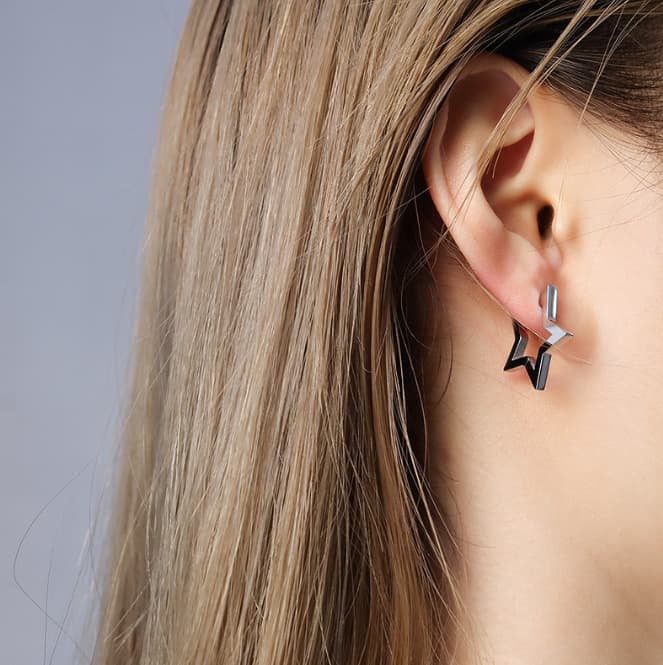 Universal small design brand earrings, simple and elegant design, high-quality style 3