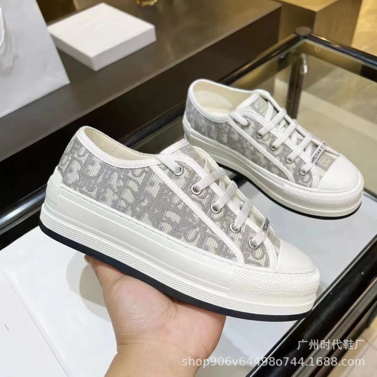 Cloth mesh white shoes for leisure, with embroidery, internet celebrity 2