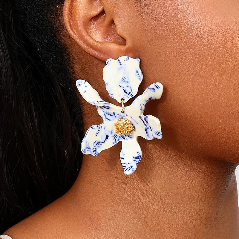 Fashionable women's acrylic blue and white earrings floral, accessory, 1 pair, flowered, Chinese style 2