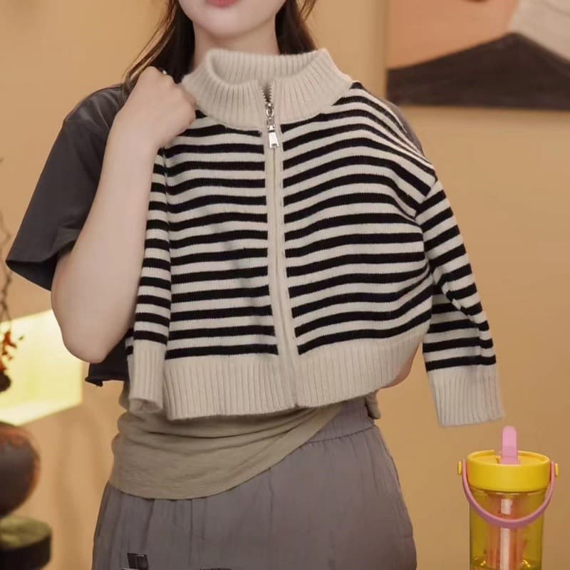 Autumn children's knitted sweater, jacket for leisure, Korean style, loose fit, western style 1