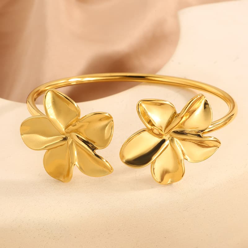 (Cross-border trading), retro bracelet stainless steel, accessory, European style, light luxury style, does not fade, flowered 4
