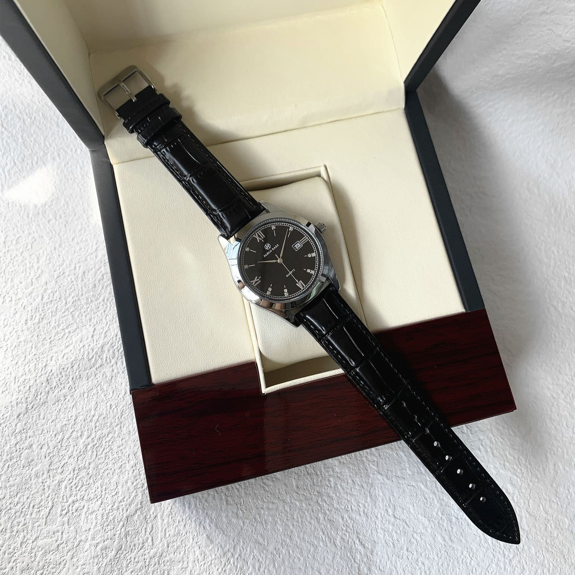 (Cross-border trading), quartz men's watch, belt, swiss watch, factory direct supply, Birthday gift, simple and elegant design 3