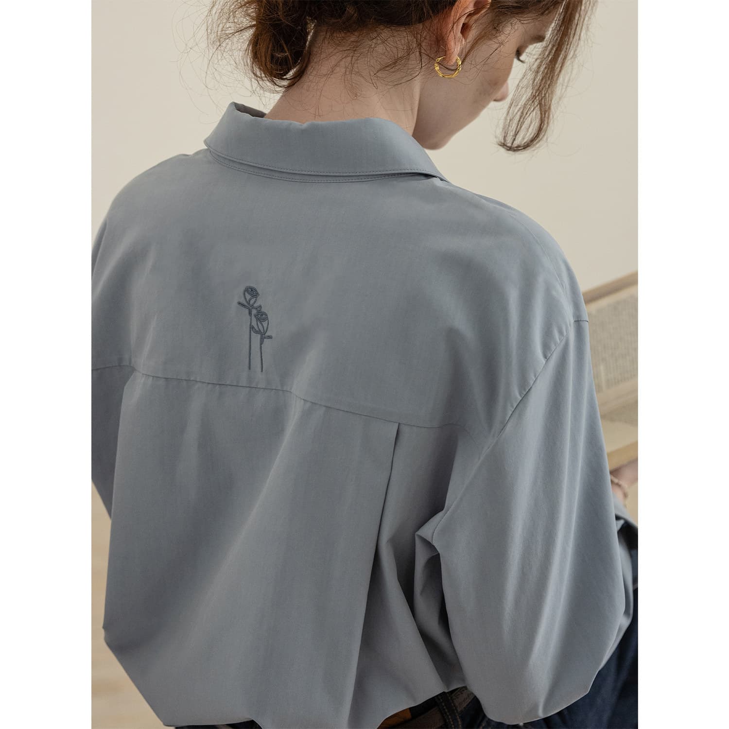 2026 spring new "Frida's Rose" suede forged back embroidered French commuter long-sleeved shirt 4