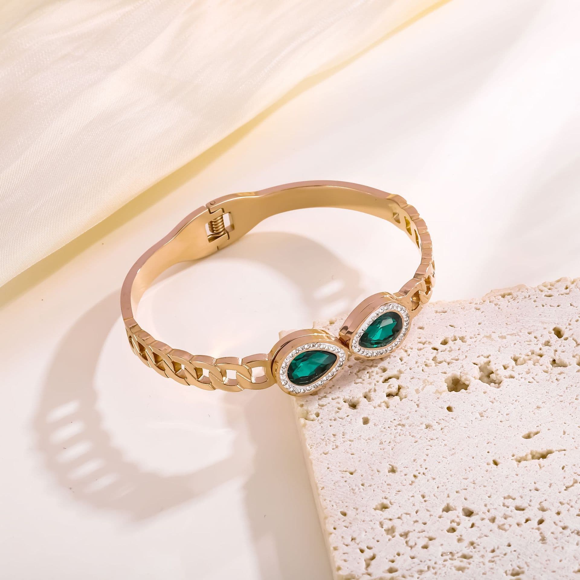 (Cross-border trading), genuine design fashionable bracelet stainless steel with zircon, European style 2