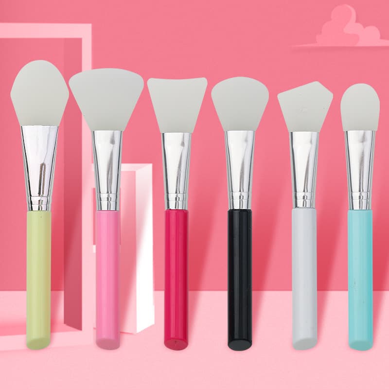 Face mask, cosmetic silicone brush for face for manicure, easy application, for beauty salons 1