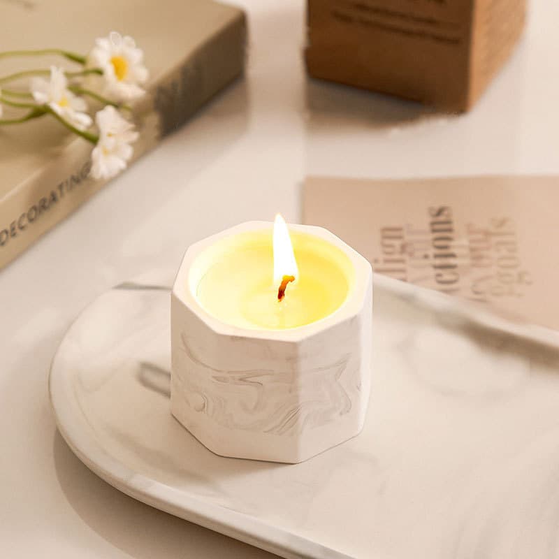 Aromatherapy, perfumed candle strongly flavoured, long-term effect 7
