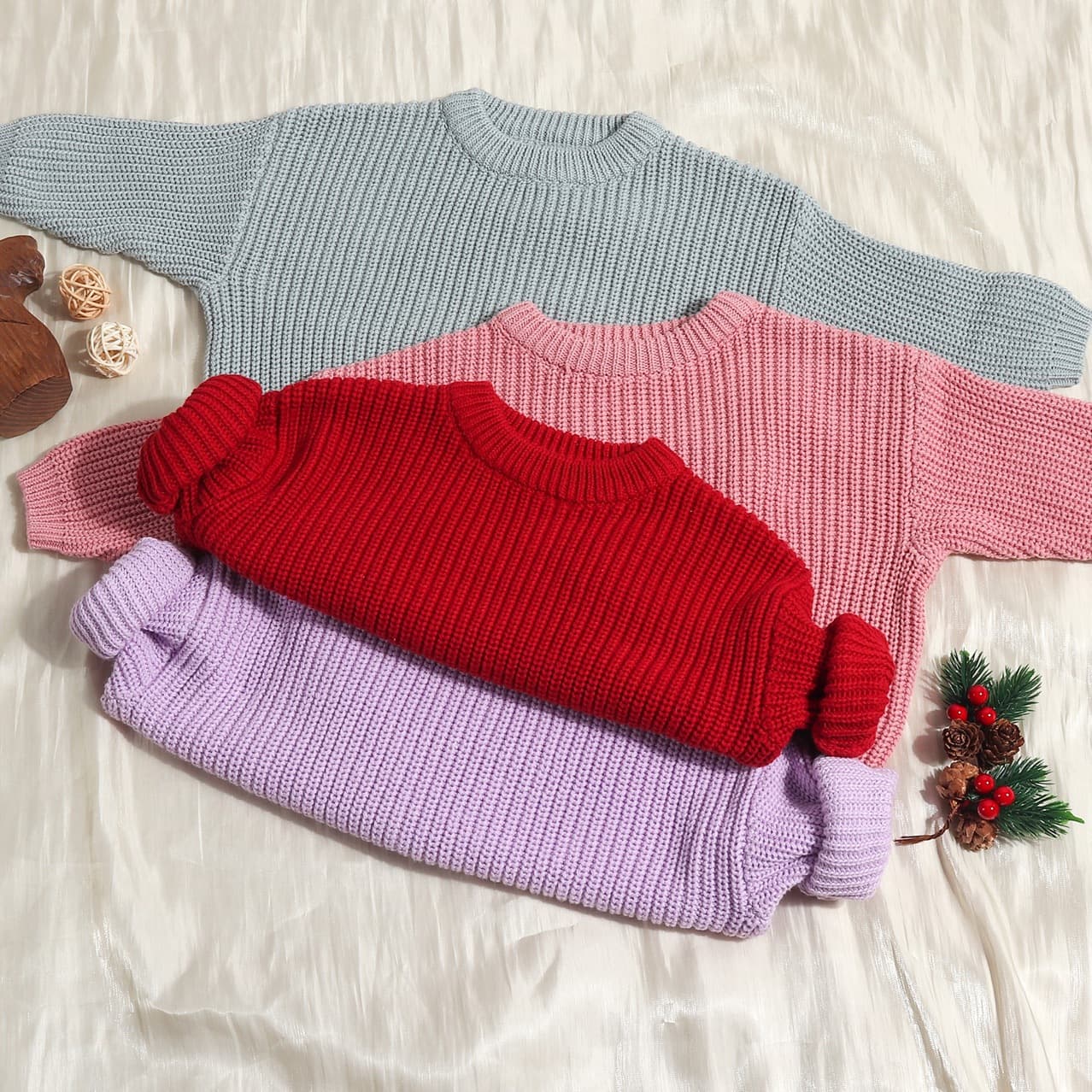 Brand children's cotton sweater for leisure with a round collar 2