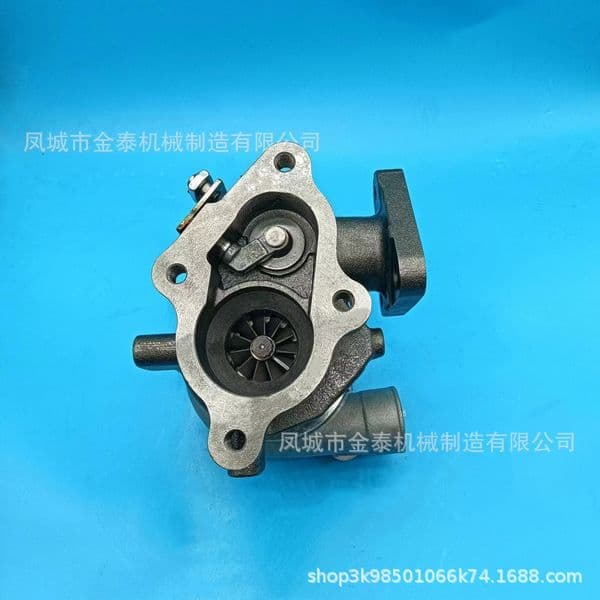 Suitable for Mitsubishi Pajero turbocharged 4m40 wind cooling TD04 49135-03310 TF035HM 4
