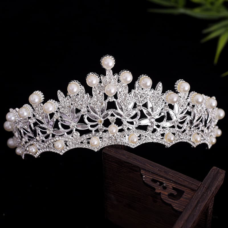 2024 Crown Bridal Tiara Wedding Veil Wedding Veil Married Girl Wedding Pearl Princess High-end Birthday Fairy Spirit Adult 3