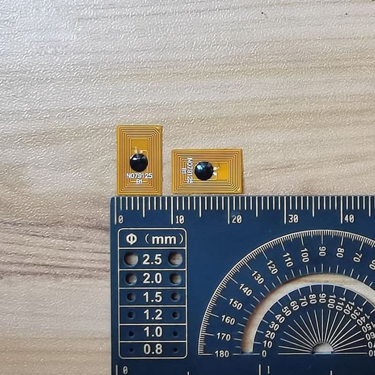 Source Manufacturer Wholesale Intelligent NFC RF Identification 13.56 MHz ISO15693 Passive NFC Tag 3