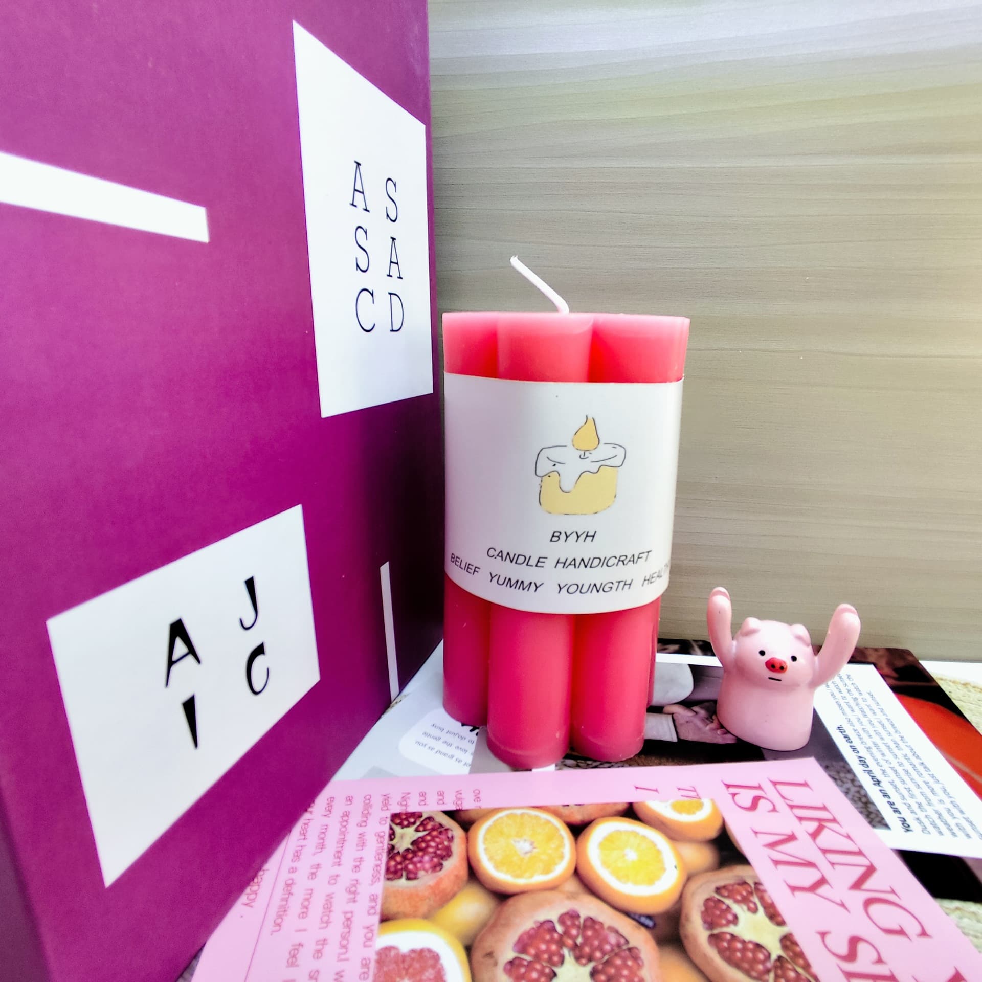 Plum blossom candle lighting creates a pleasant atmosphere, scented butter lamp decoration arrangement manufacturer wholesale color column wax 3