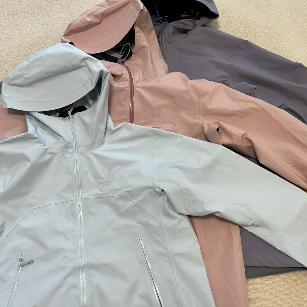 Taizhou Bird Family Beta Jacket Hard Shell Shot Jacket Hooded Jacket Xiwu Powder 1