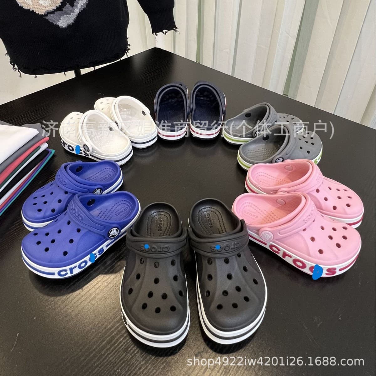 (Cross-border trading), casual Crocs-style slippers, closed toe 1