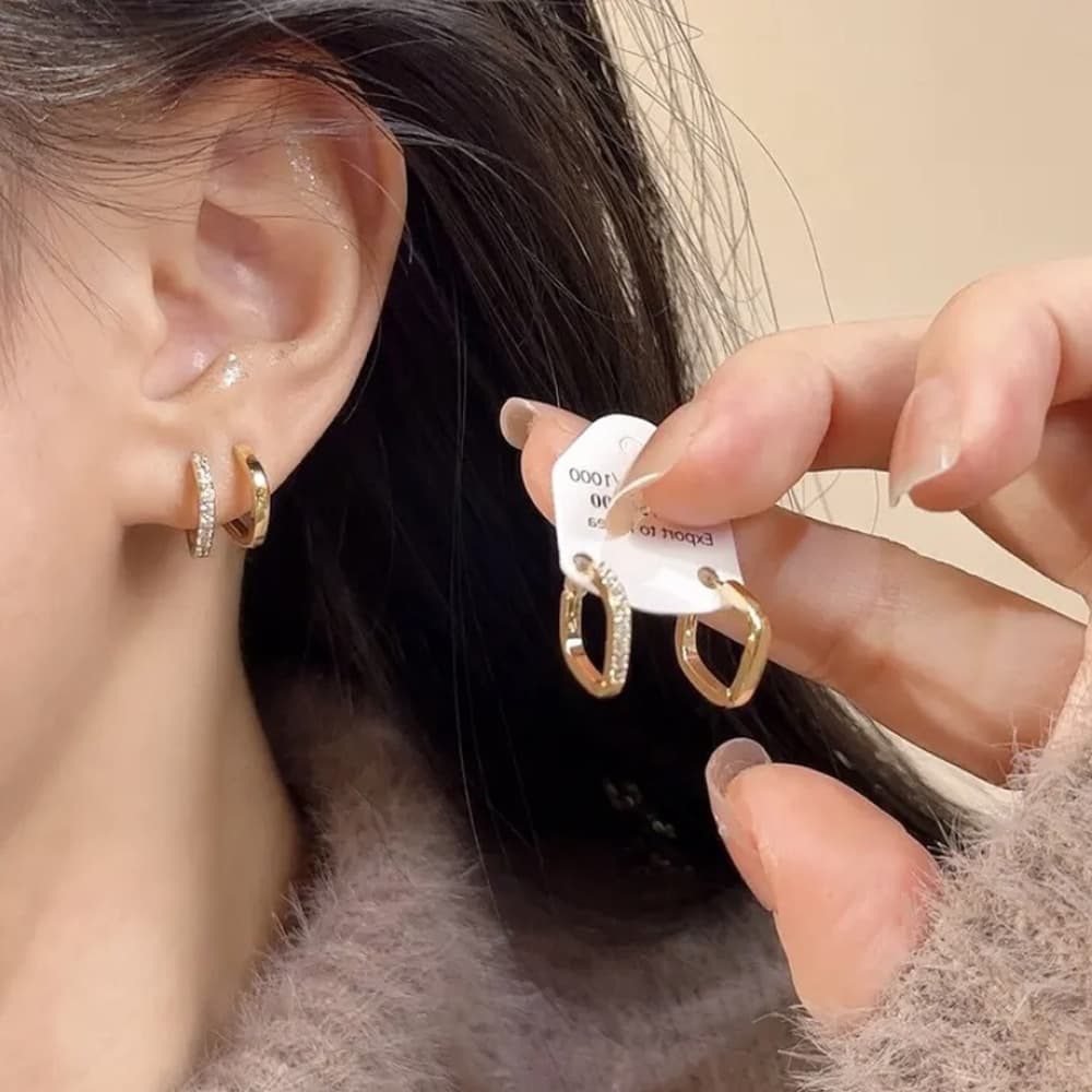 Golden fashionable design universal square earrings, trend of season 2