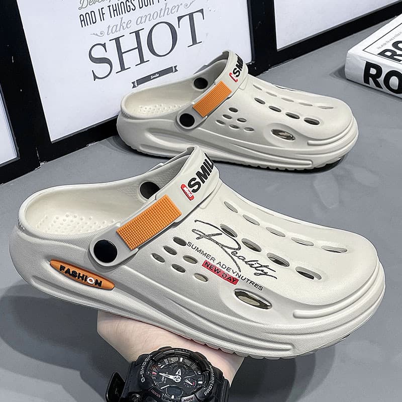 Men's summer Crocs-style slippers, beach footwear platform for leisure, plus size, can be worn in two ways, closed toe, suitable for outdoor wear