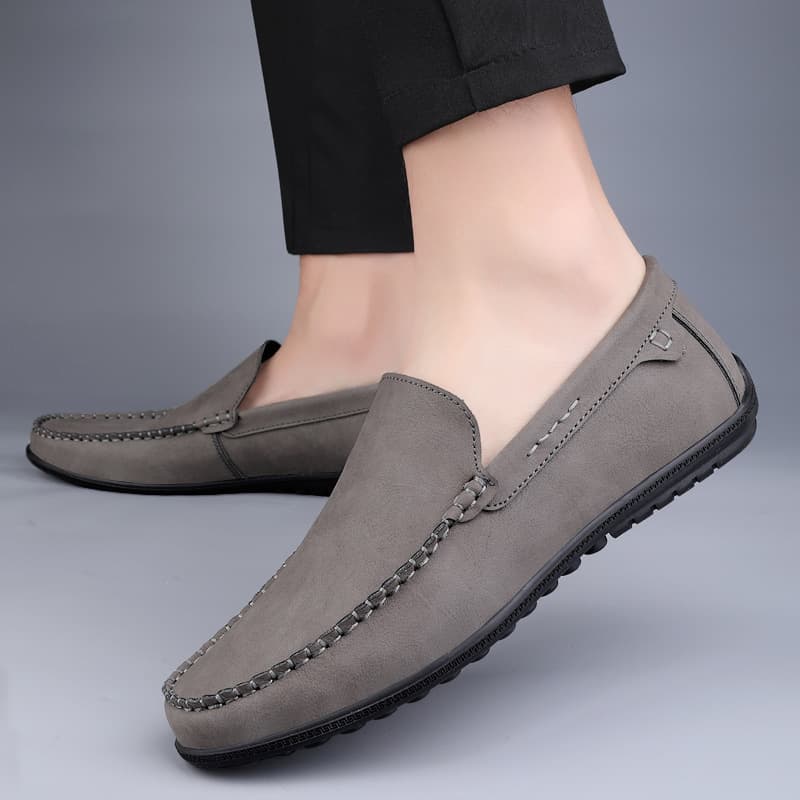 FASHION Leather loafers, soft sole, genuine leather, simple and elegant design