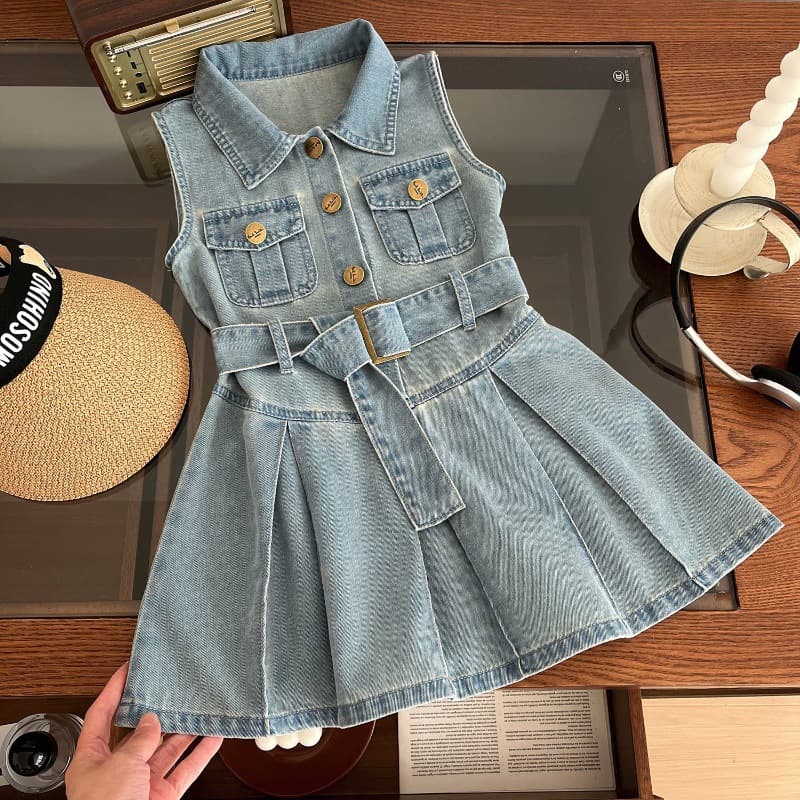 [Girls denim skirt sleeveless summer children's vest dress] 5
