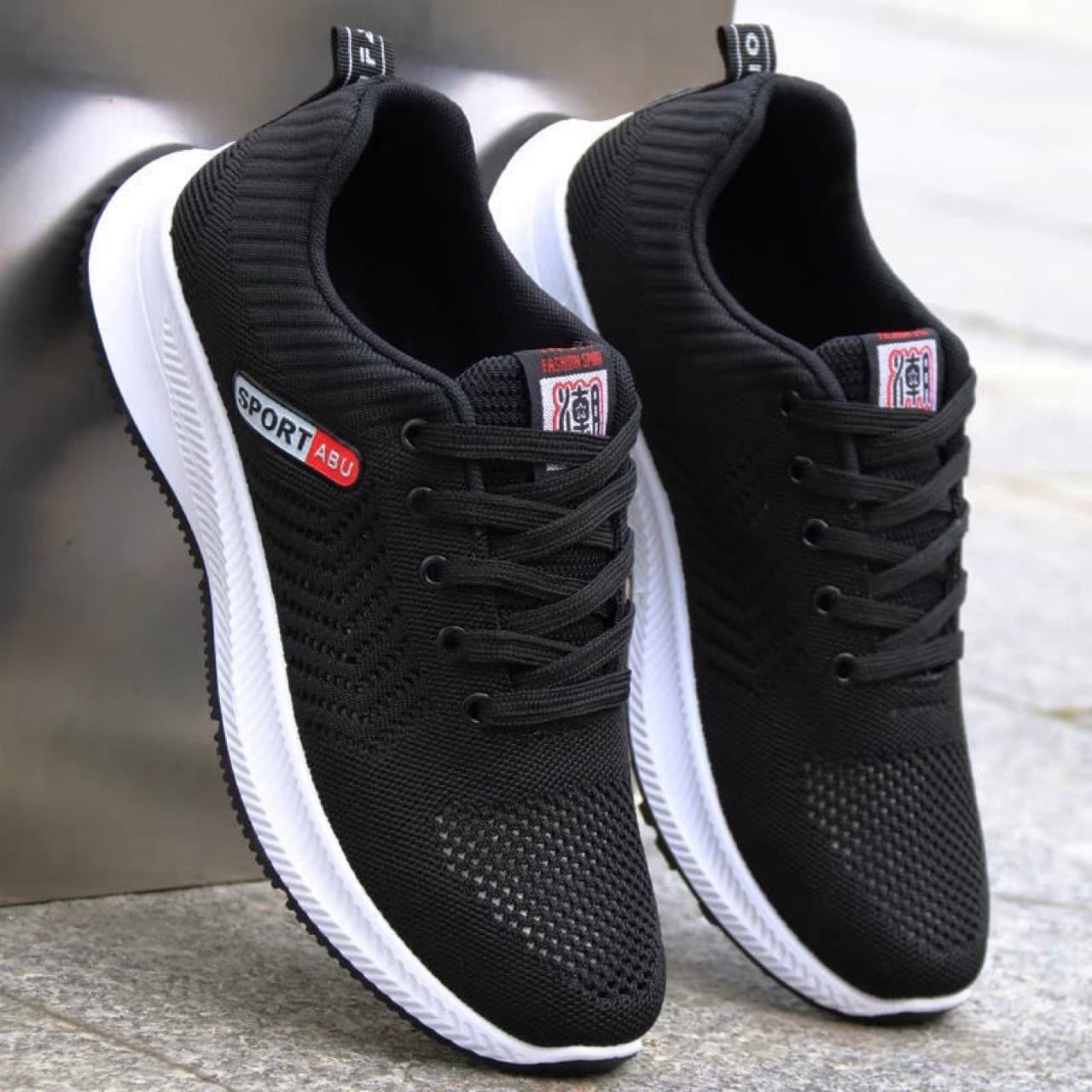 (Wholesale), autumn comfortable breathable fashionable wear-resistant running sneakers for leisure, autumn season 2025, made with flyknit technology 3