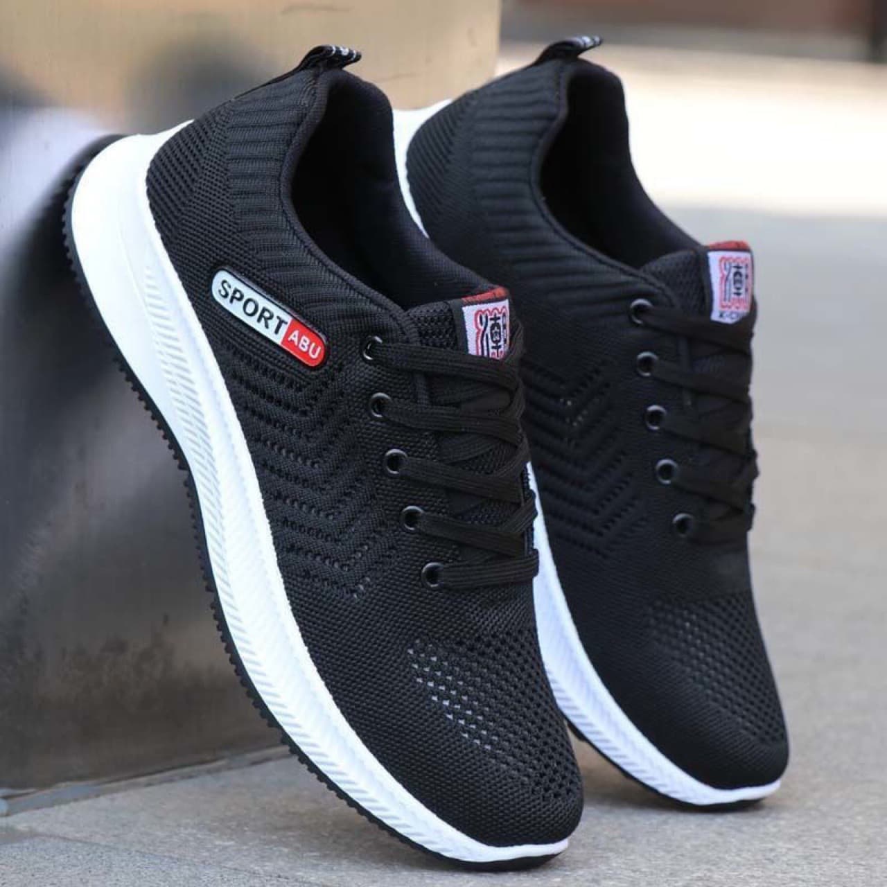 (Wholesale), autumn comfortable breathable fashionable wear-resistant running sneakers for leisure, autumn season 2025, made with flyknit technology 4