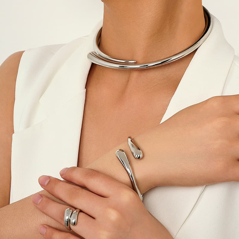 Fashionable elegant geometric glossy choker, bracelet, ring, jewelry, set, simple and elegant design 3
