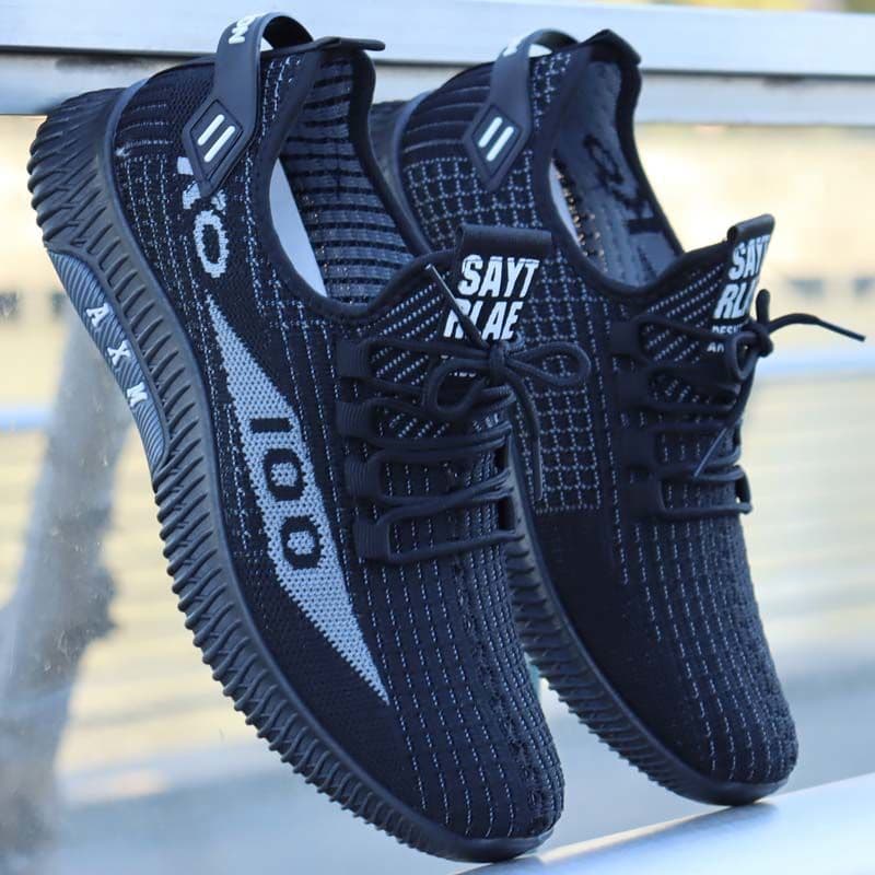 Spring and summer new men's slip-on mesh fly-woven casual sports shoes for men, versatile breathable soft-soled lazy running shoes 2