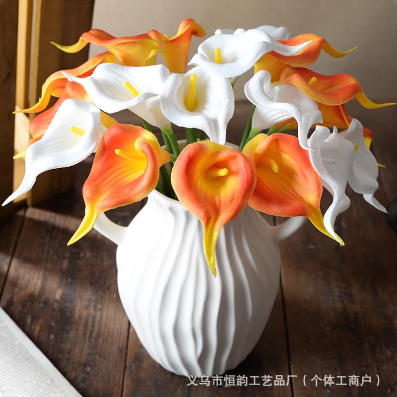 (Wholesale), realistic polyurethane small calla lilies, flower arrangements, photography props 1