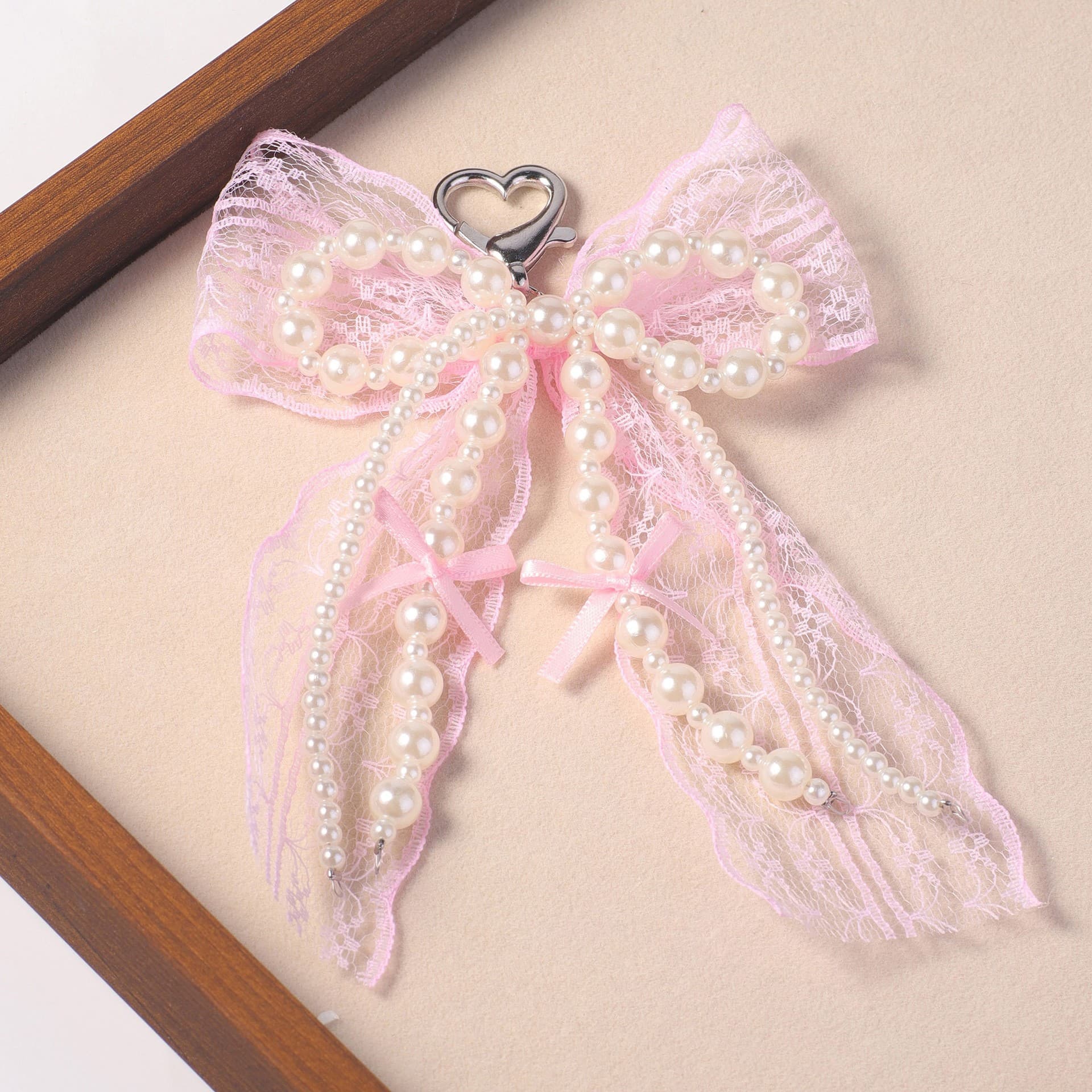 Brand fashionable bag pearl with bow, keychain, high-end 3