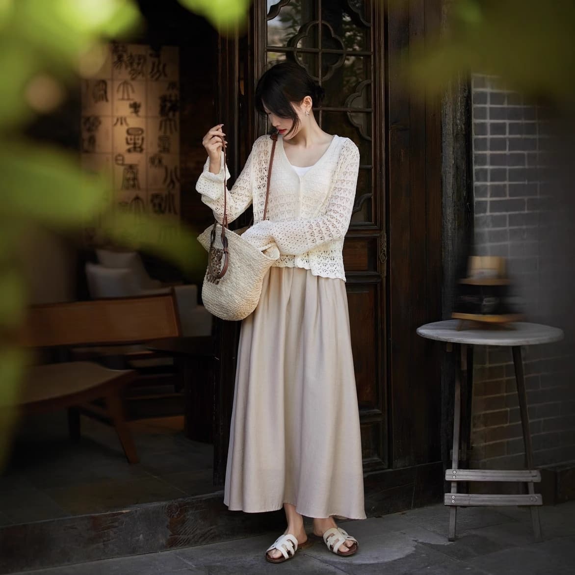 Knitted sweater, long-sleeve, sun protection clothing for leisure, french style, V-neckline 2