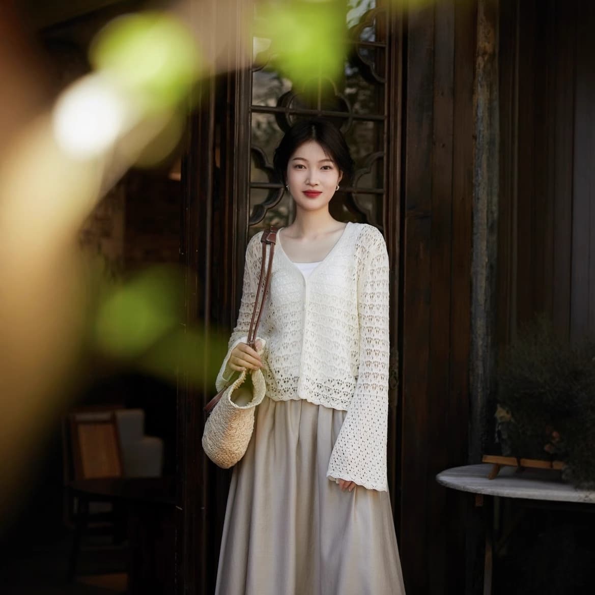 Knitted sweater, long-sleeve, sun protection clothing for leisure, french style, V-neckline 3