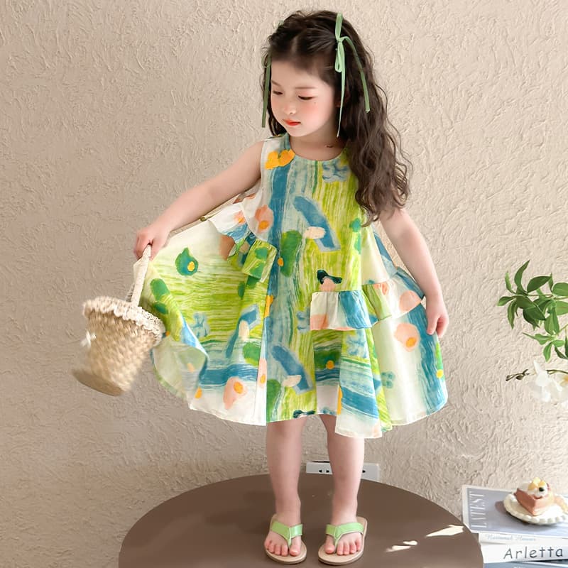 Children's summer beach dress sleevless, sleevless dress, western style 5