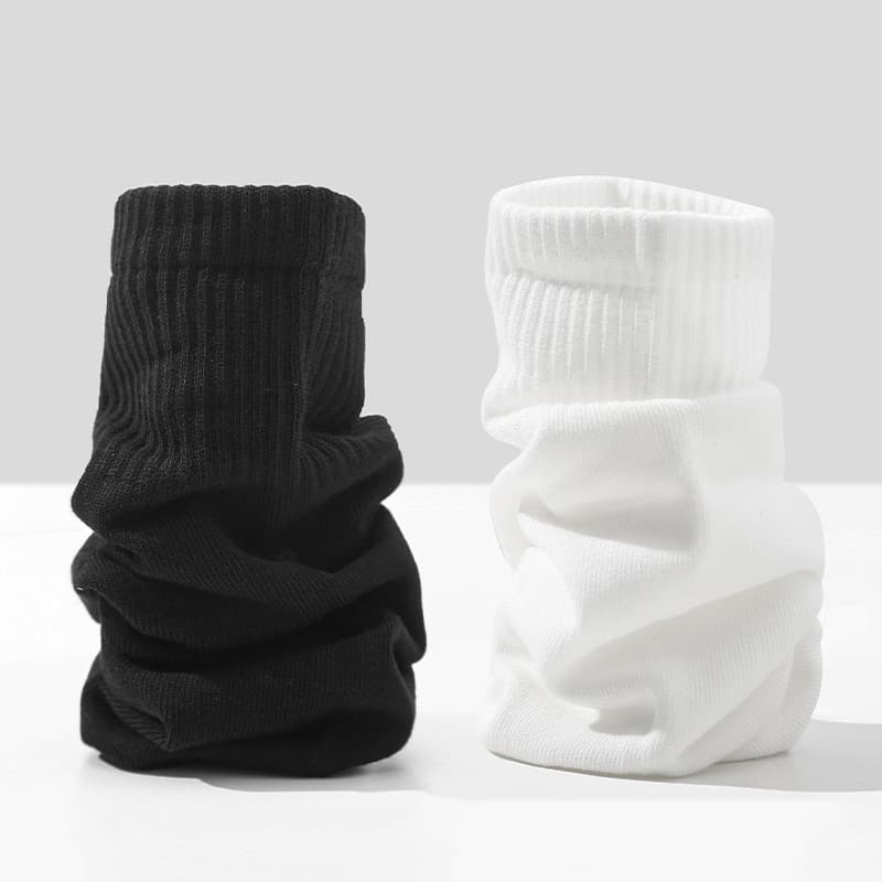 Handheld socks for men and women for traveling, mid-length 3