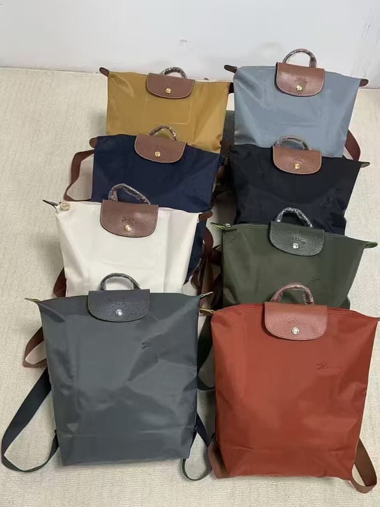 Backpack, big nylon folding waterproof capacious one-shoulder bag for men and women 3