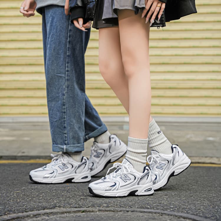 NB530 Classic Casual Sneakers Couples 4