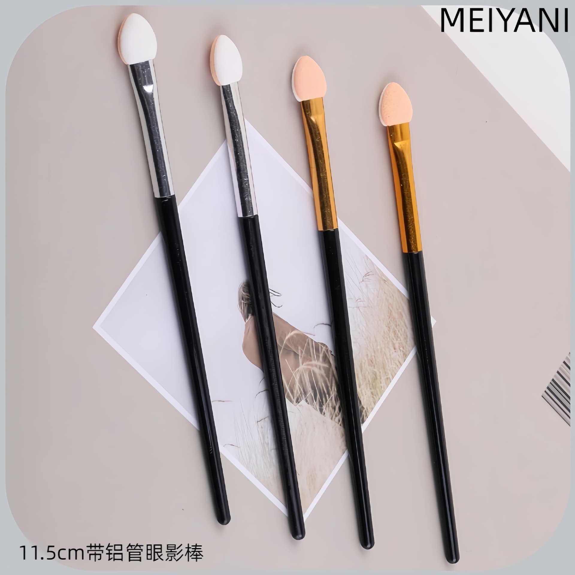Latex sponge eye shadow stick long pole single head two-color heart-shaped eye shadow brush beginner eye brush beauty tools wholesale 1