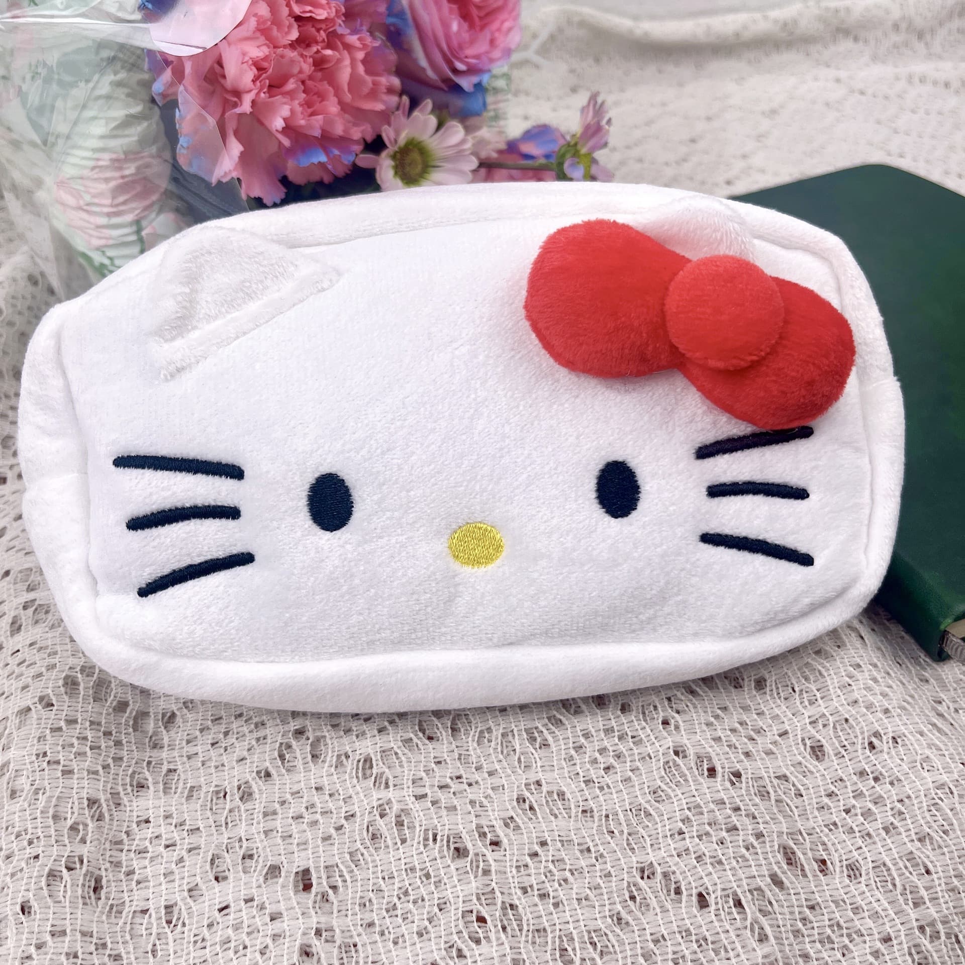 Japanese cartoon capacious cute pencil case for students 1