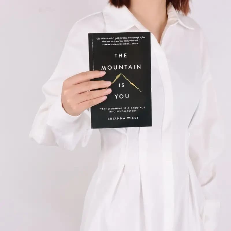 Mountain is you book self-transformation English version cross-border labeling and warehousing 4