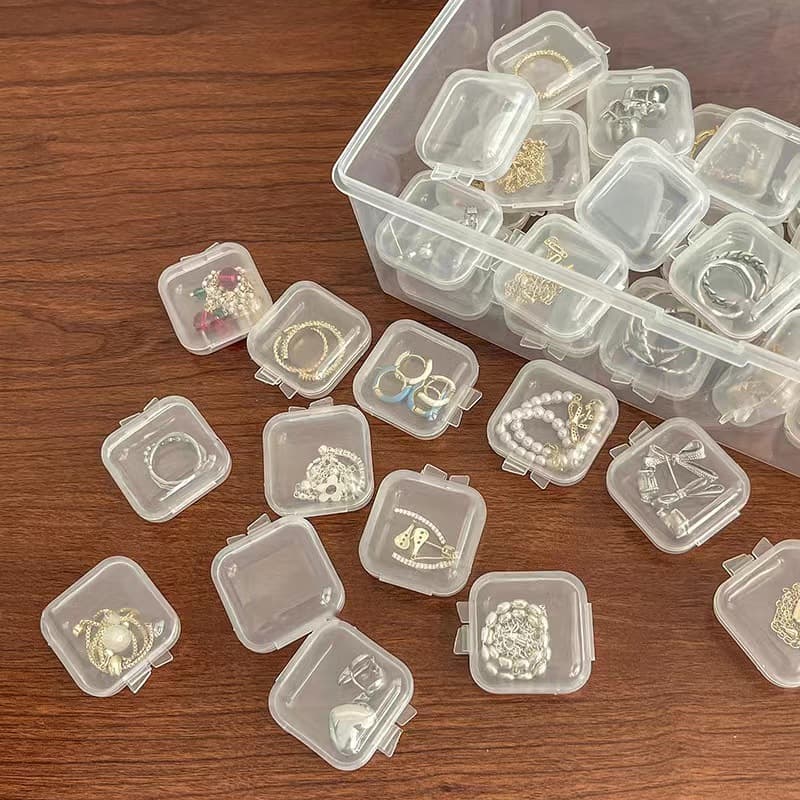 Small square transparent storage box, plastic accessory