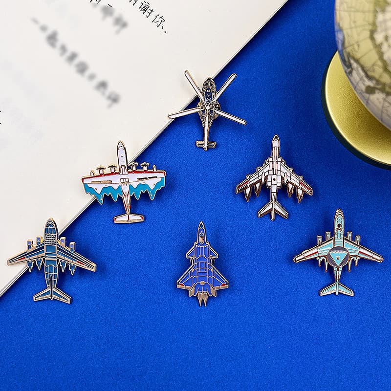 Aerospace badge, airplane model, brooch, fighter, souvenir, toys collecting 3
