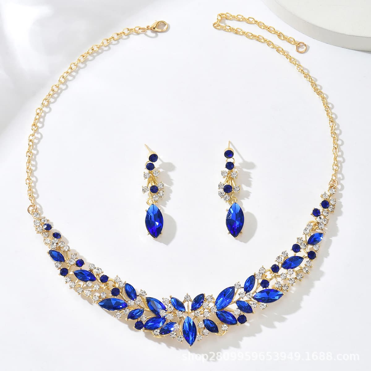 (Cross-border trading), retro necklace and earrings, set for bride, accessory, 2025 years, European style 2
